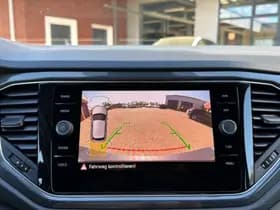 Volkswagen T-Roc thumbnail 24