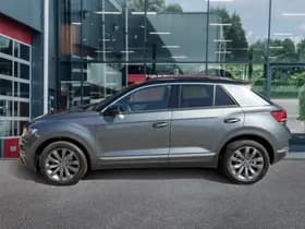 Volkswagen T-Roc thumbnail 8