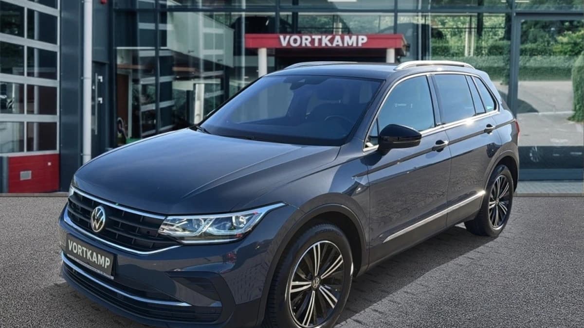 Volkswagen Tiguan — foto 1