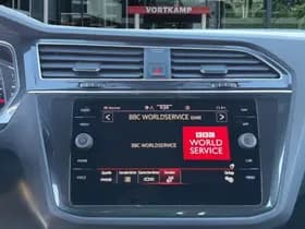 Volkswagen Tiguan thumbnail 23