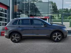 Volkswagen Tiguan thumbnail 4