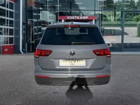 Volkswagen Tiguan thumbnail 6
