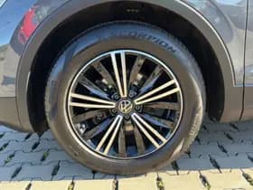 Volkswagen Tiguan thumbnail 9