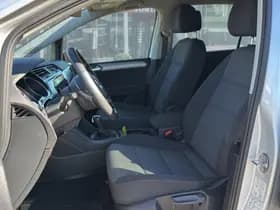 Volkswagen Touran thumbnail 11