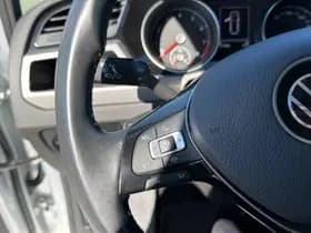 Volkswagen Touran thumbnail 17