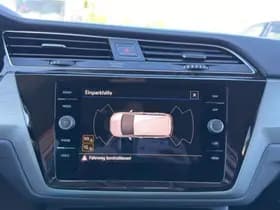 Volkswagen Touran thumbnail 26