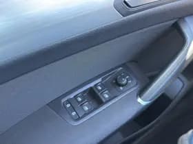 Volkswagen Touran thumbnail 27