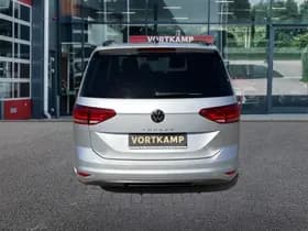Volkswagen Touran thumbnail 6
