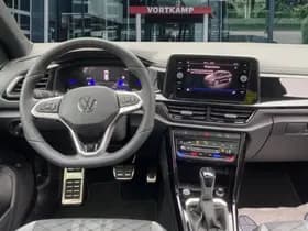Volkswagen T-Roc thumbnail 14