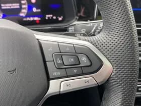 Volkswagen T-Roc thumbnail 18