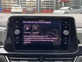 Volkswagen T-Roc thumbnail 23