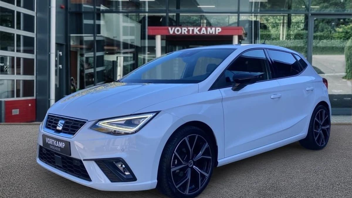 SEAT Ibiza — foto 1