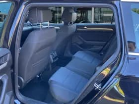 Volkswagen Passat thumbnail 12
