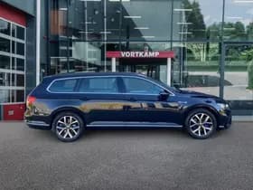 Volkswagen Passat thumbnail 4