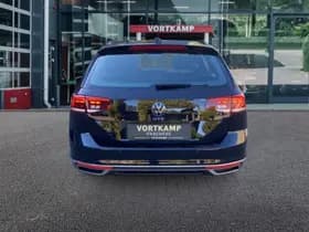 Volkswagen Passat thumbnail 6