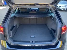 Volkswagen Passat thumbnail 10