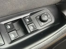 Volkswagen Passat thumbnail 20