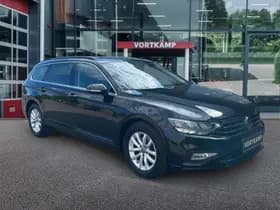 Volkswagen Passat thumbnail 3
