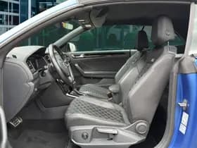 Volkswagen T-Roc thumbnail 11