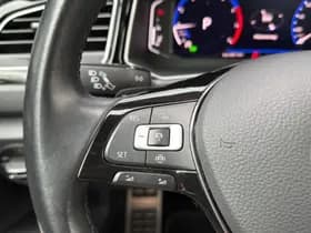 Volkswagen T-Roc thumbnail 16