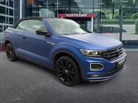 Volkswagen T-Roc thumbnail 3