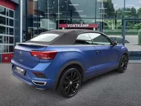 Volkswagen T-Roc thumbnail 5