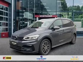 Volkswagen Touran thumbnail 1