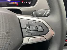 Volkswagen Touran thumbnail 21
