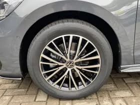 Volkswagen Touran thumbnail 9