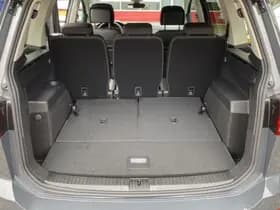 Volkswagen Touran thumbnail 10
