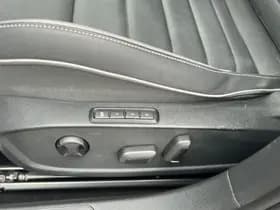 Volkswagen Golf thumbnail 13