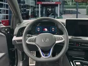 Volkswagen Golf thumbnail 15