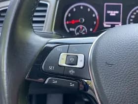 Volkswagen T-Roc thumbnail 16