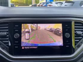 Volkswagen T-Roc thumbnail 19
