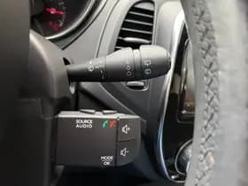 Renault Captur thumbnail 26