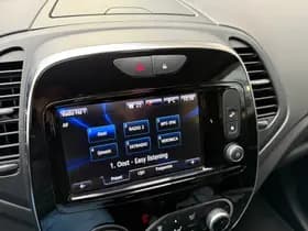 Renault Captur thumbnail 32