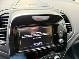 Renault Captur thumbnail 34