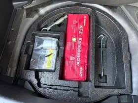 Mazda 2 thumbnail 44