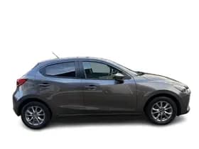 Mazda 2 thumbnail 7