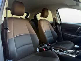 Mazda 2 thumbnail 10