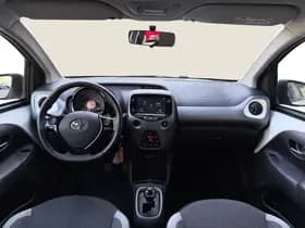 Toyota Aygo thumbnail 9
