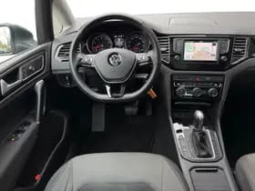 Volkswagen Golf thumbnail 21