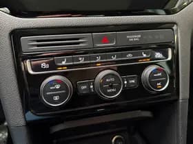 Volkswagen Golf thumbnail 38