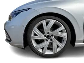 Volkswagen Golf thumbnail 15