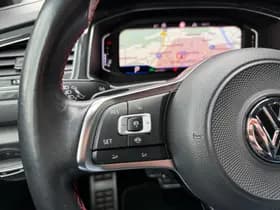 Volkswagen T-Roc thumbnail 24