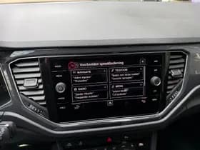 Volkswagen T-Roc thumbnail 36