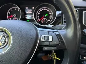 Volkswagen Golf thumbnail 25