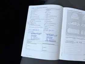 Volkswagen Golf thumbnail 39