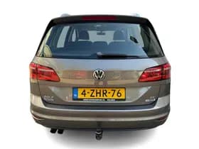 Volkswagen Golf thumbnail 5