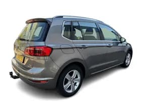 Volkswagen Golf thumbnail 6